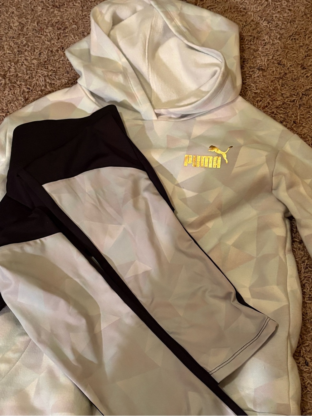 Puma White Geometric Hoodie with Black & Gold Leggings - Picture 3 of 7